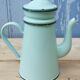 Cafetière émaillée verte d'eau
