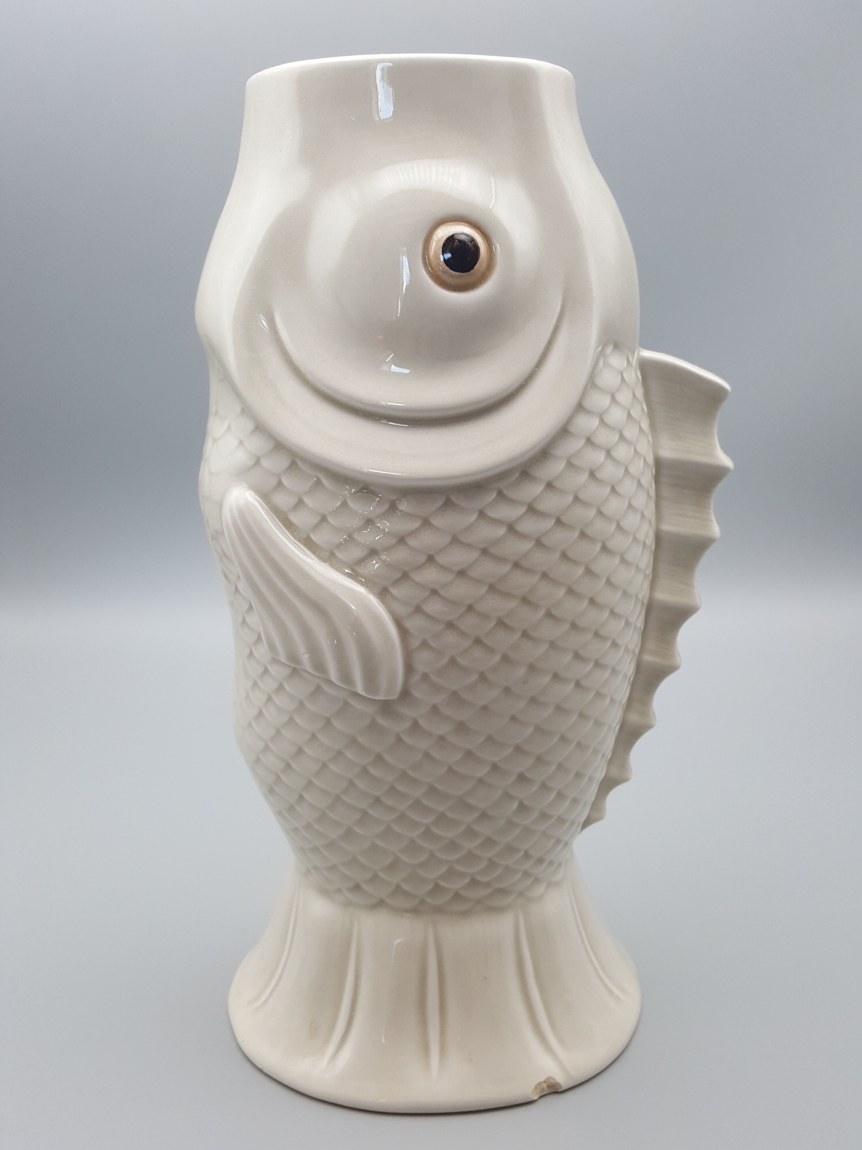 Fish-shaped ceramic vase