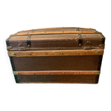 Petit coffre en bois ancien