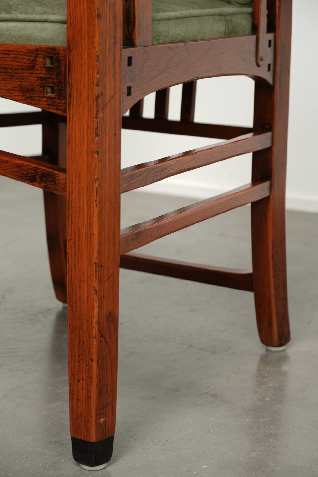 Set of 6 Art Nouveau/Jugendstil dining chairs with suede upholstery