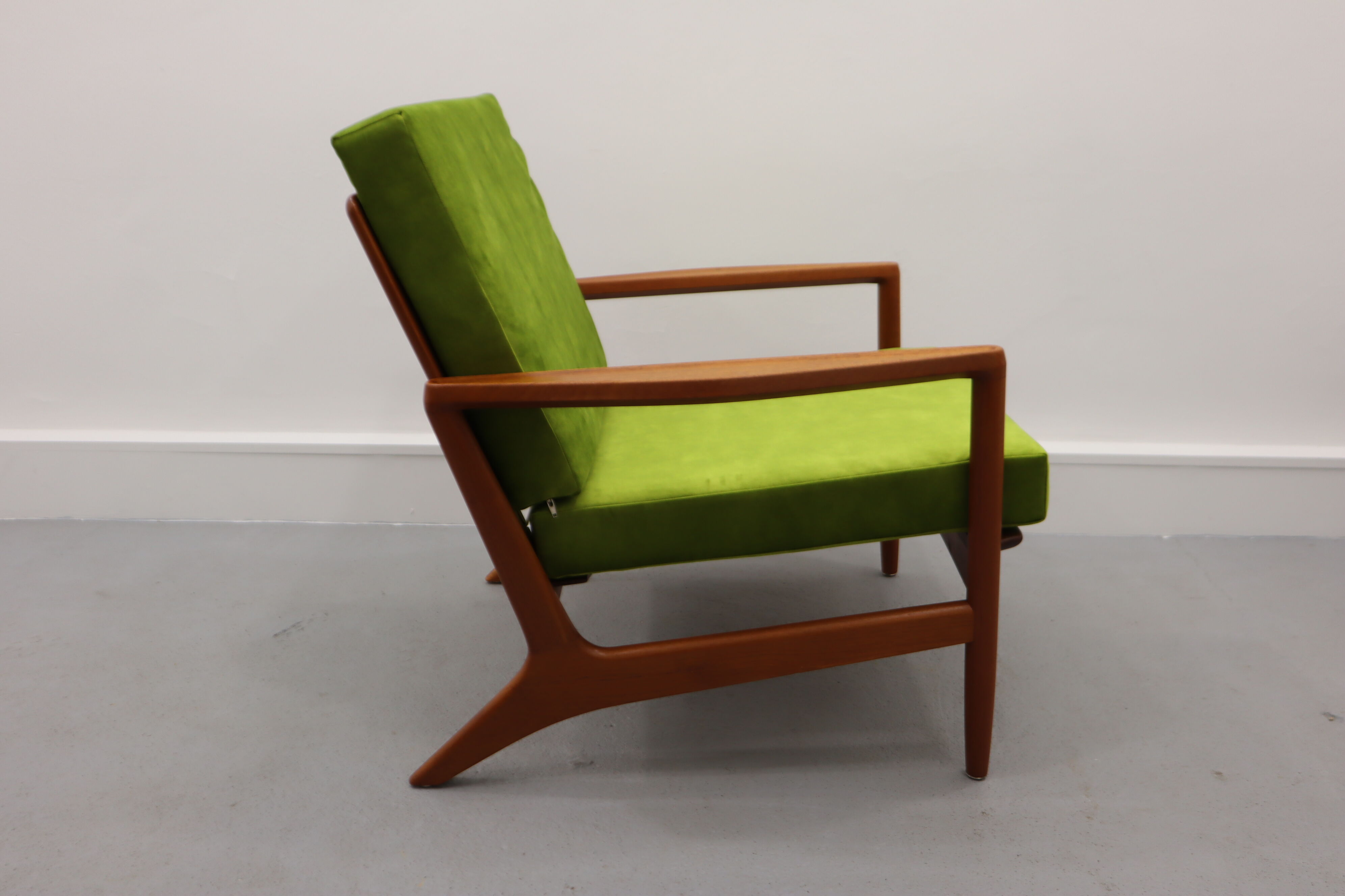 Vintage Danish Design Teak Lounge Chair, 1970s