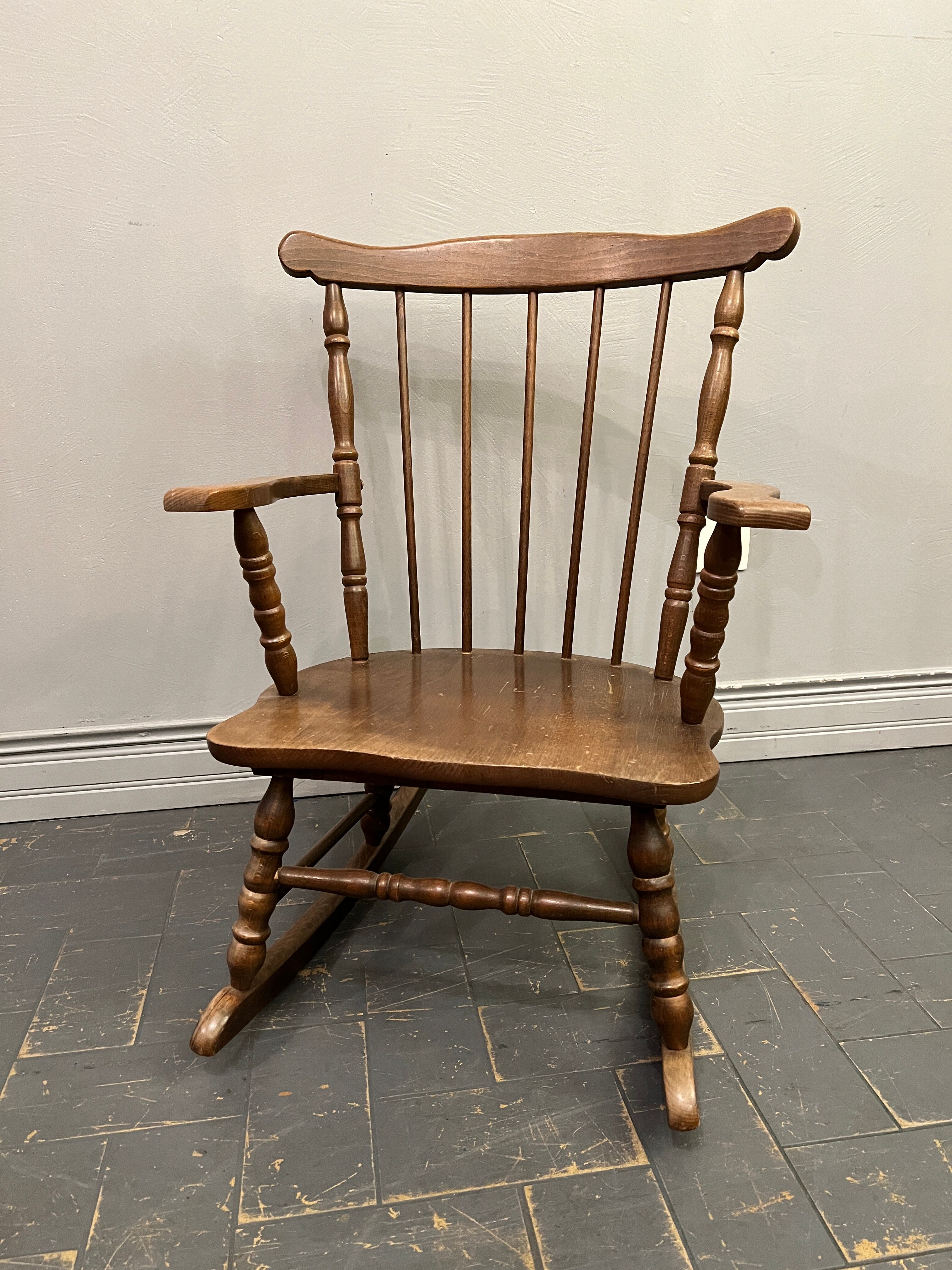 Vintage rocking-chair