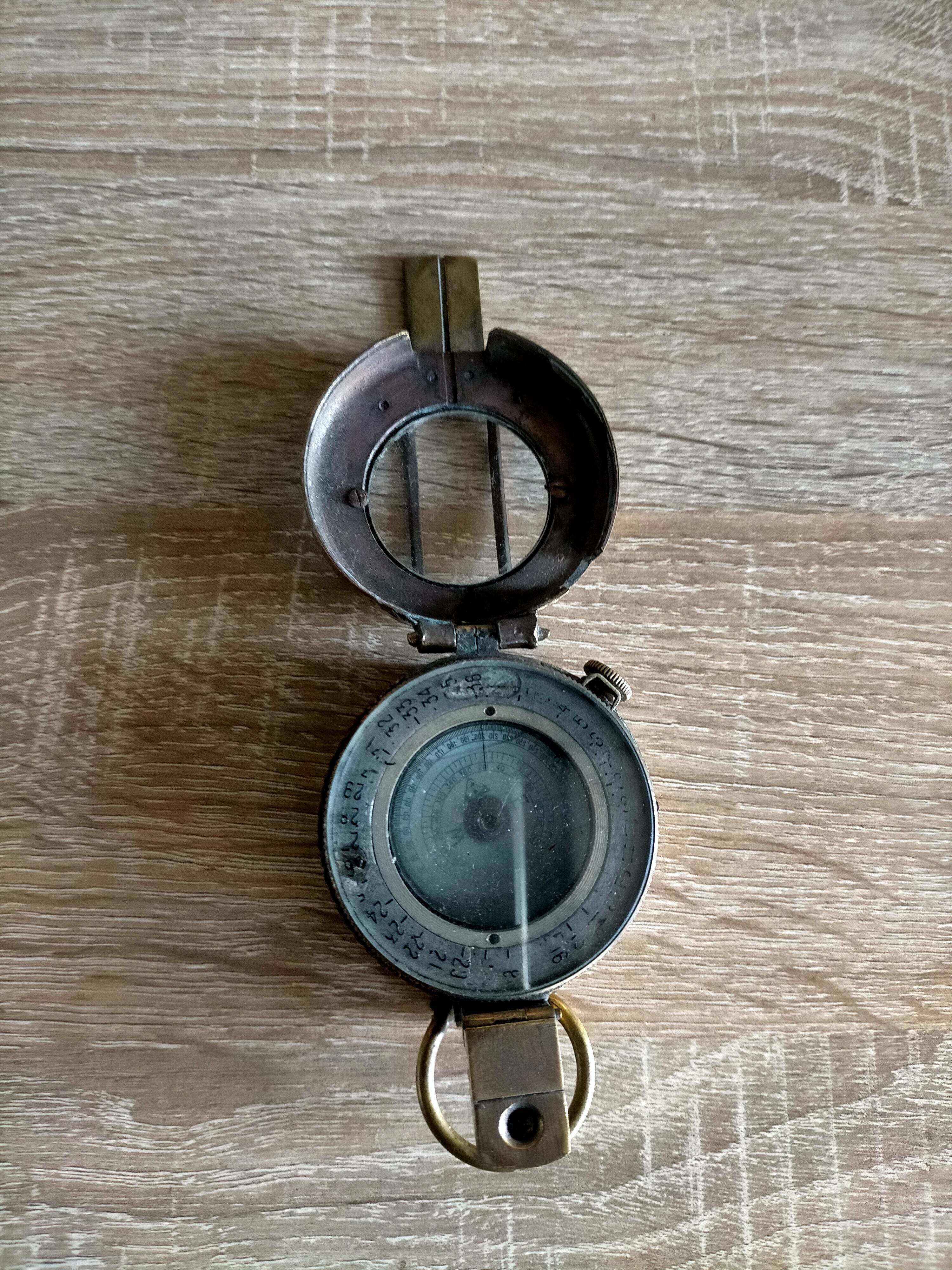 English compass wwii