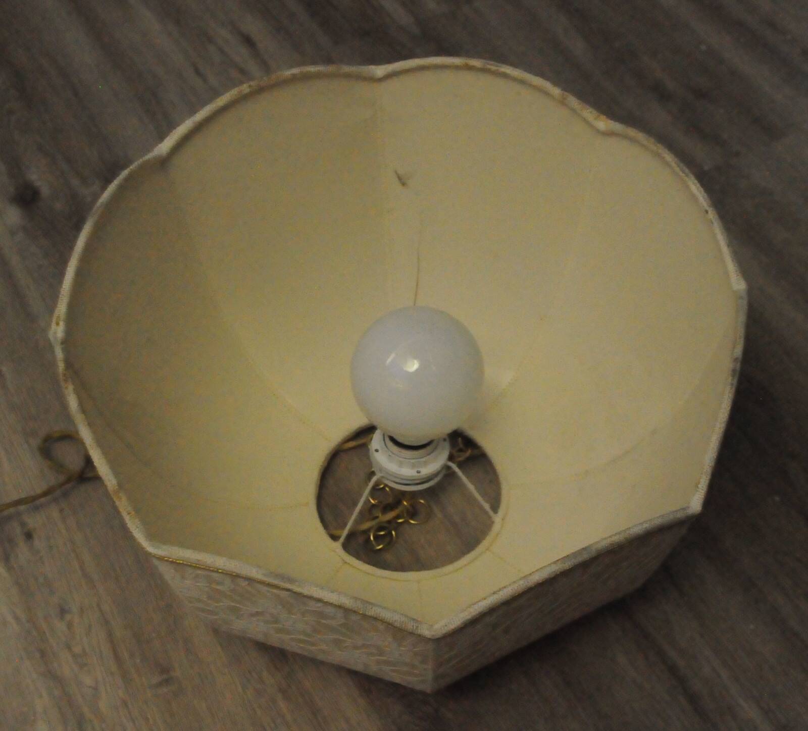 Plafonnier en dentelle, Allemagne 1970