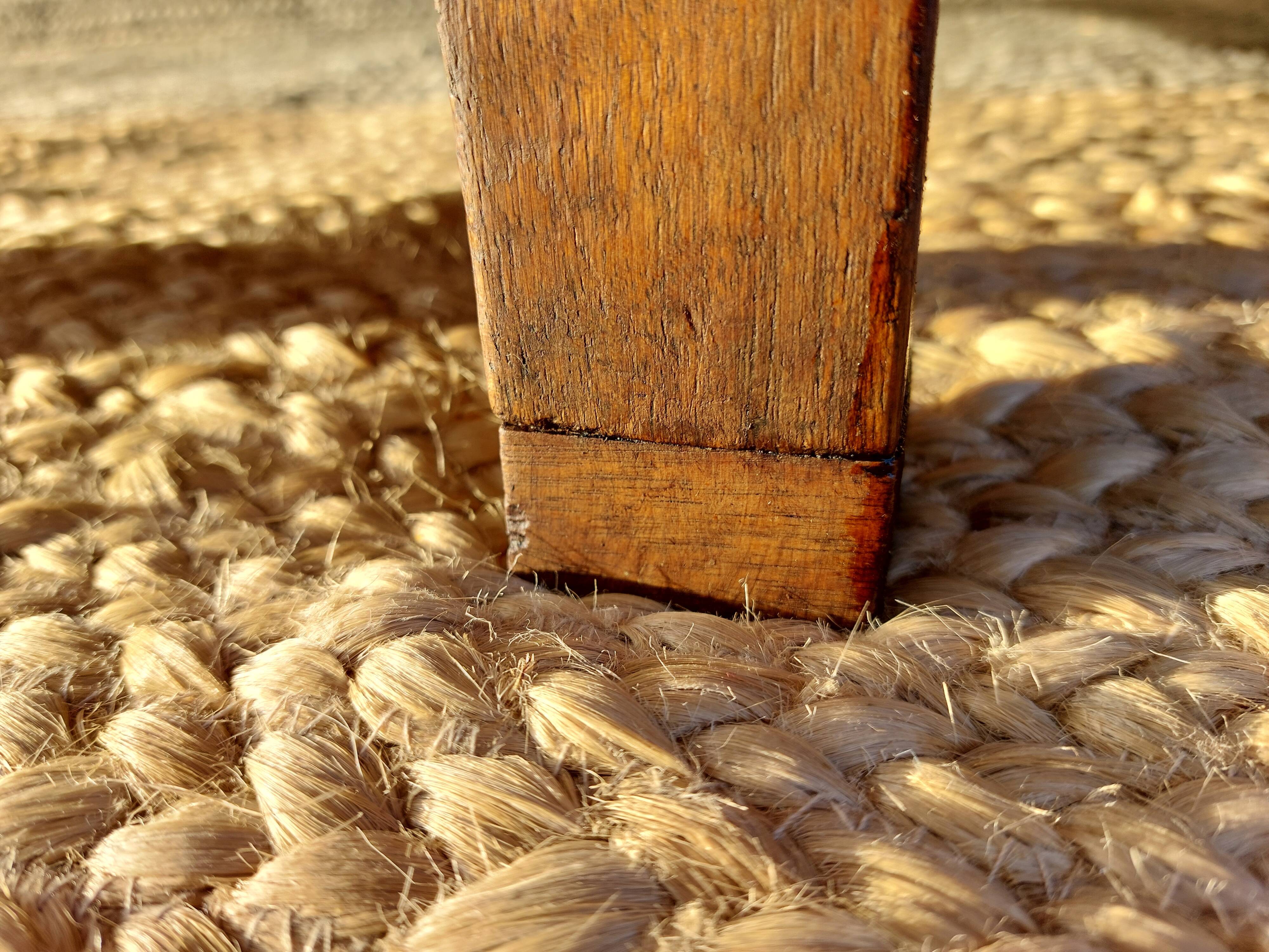 bureau enfant, ado, bois massif et cuir rouge