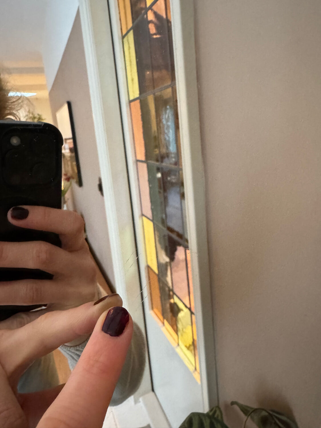 Miroir ovale en bois de pin