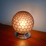 Plafonnier art déco en verre satiné alvéolé couleur aubergine, 1930