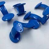 Wall coat hook