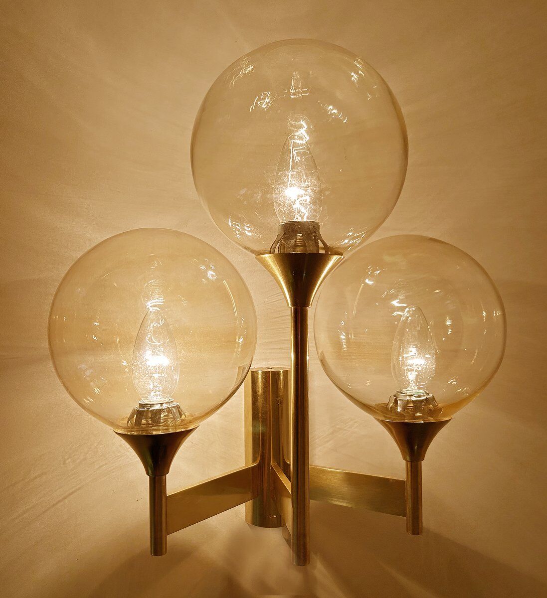 Large vintage glass sconce from Sciolari
