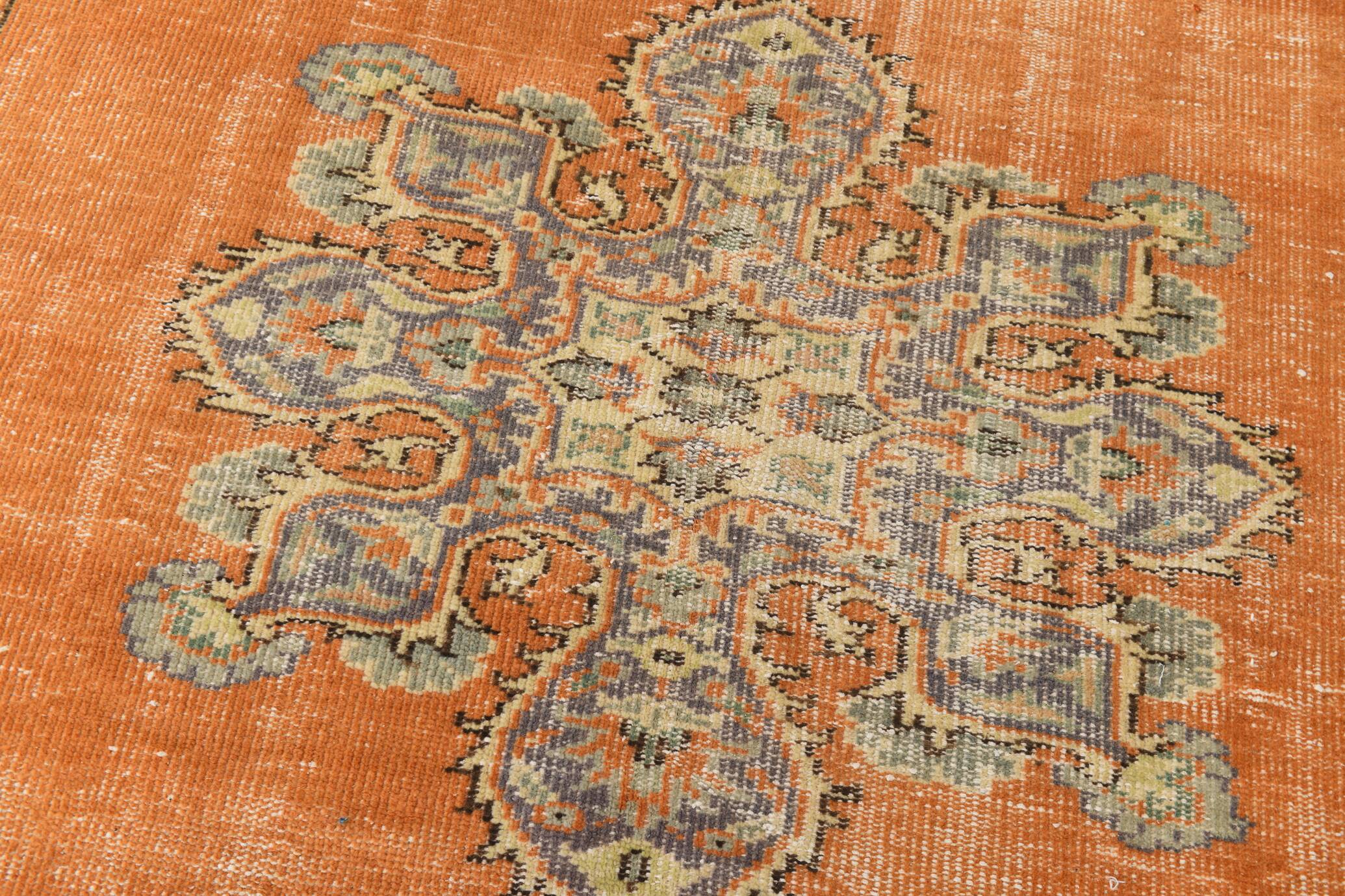 6x9 Cinnamon Orange Classic Vintage Rug, 188x262 Cm