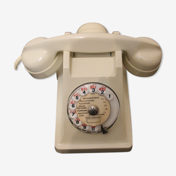 Ericsson U43 phone in bakelite ivory 60's