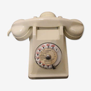Téléphone Ericsson U43  en bakélite ivoire 60's