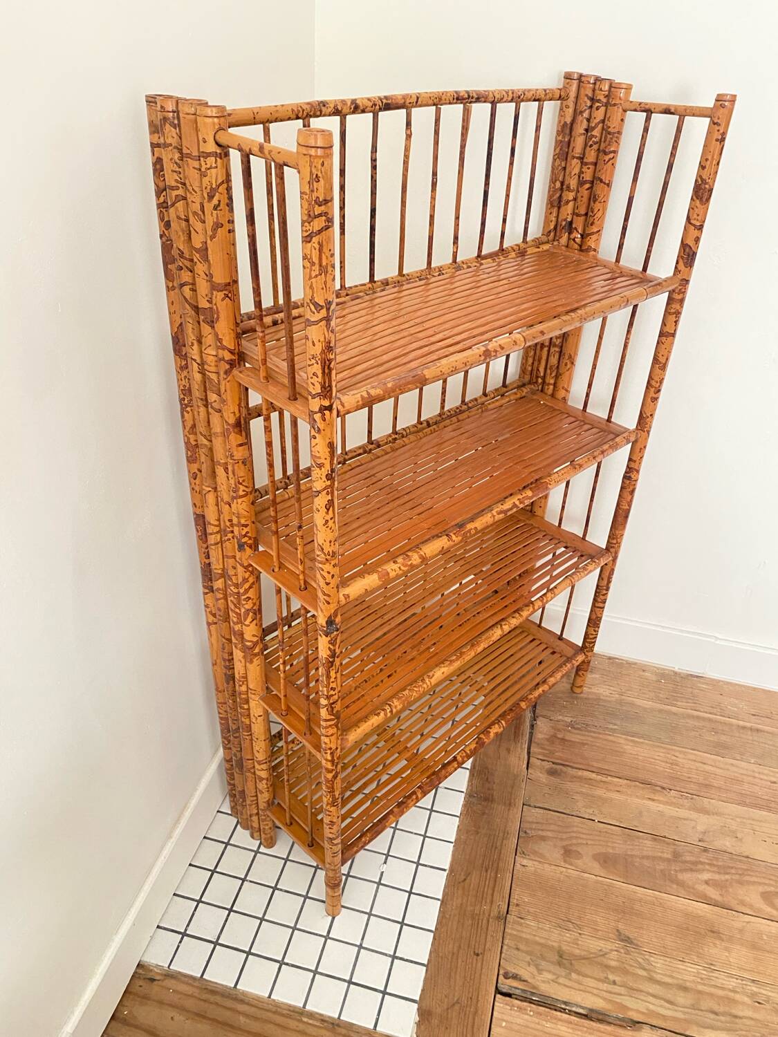 70's foldable bamboo shelf