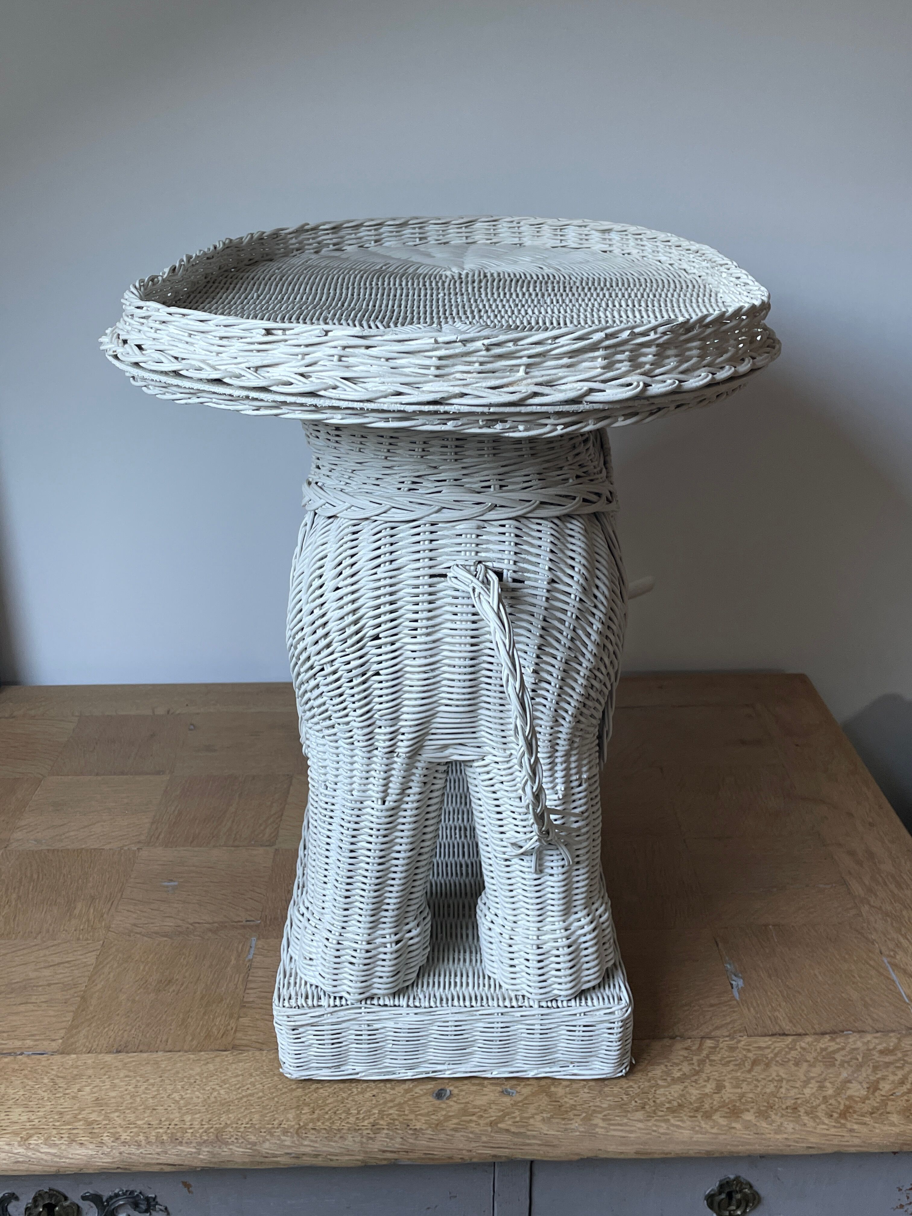 Rattan elephant harness