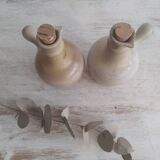 Huilier, vinaigrier en grès