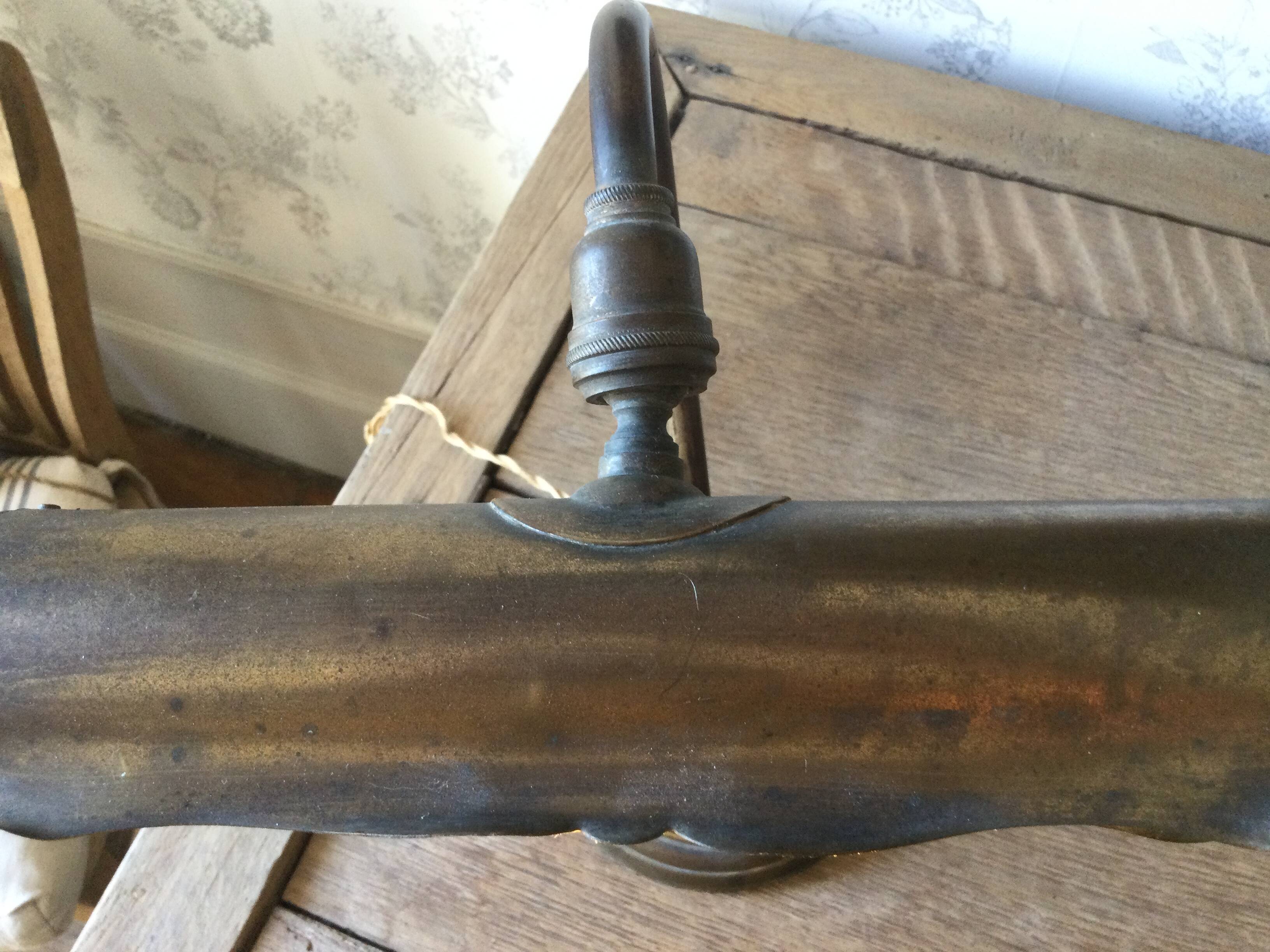 Lampe ancienne de bureau en cuivre
