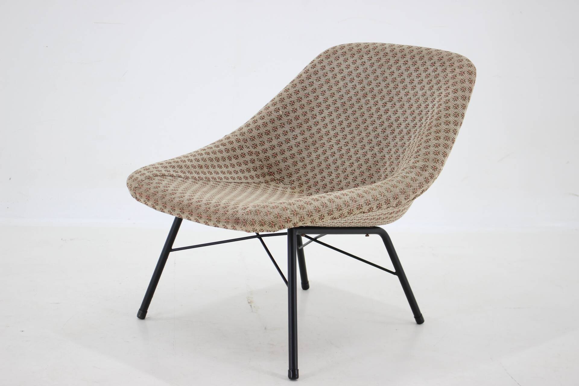 1970s Shell Chair with Iron Base, Germany