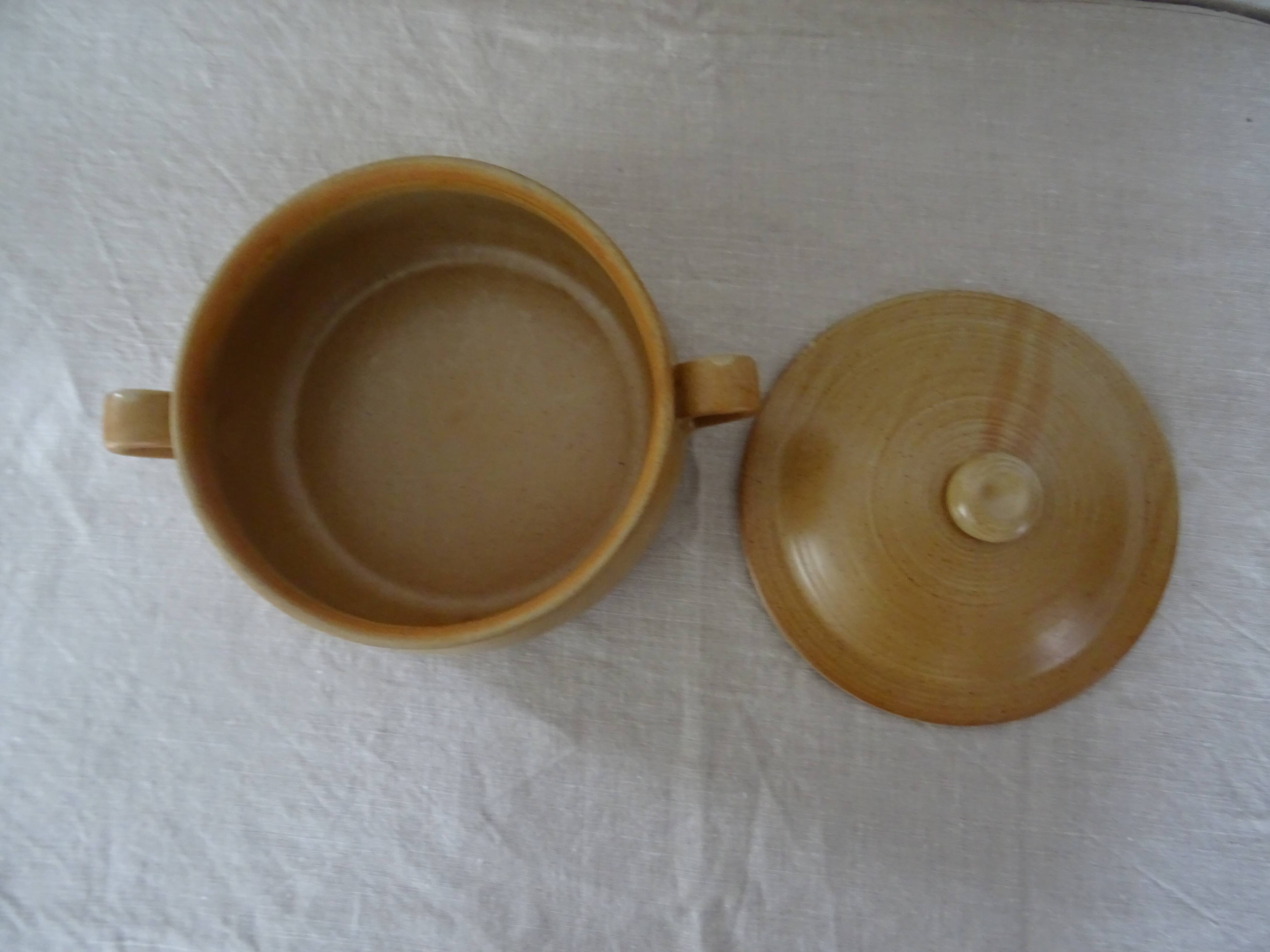 Soup tureen sandstone CNP Village France