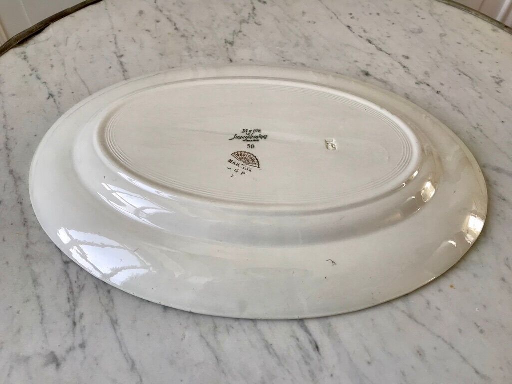 oval flat Digoin Sarreguemines model "Martine" green and golden 50s