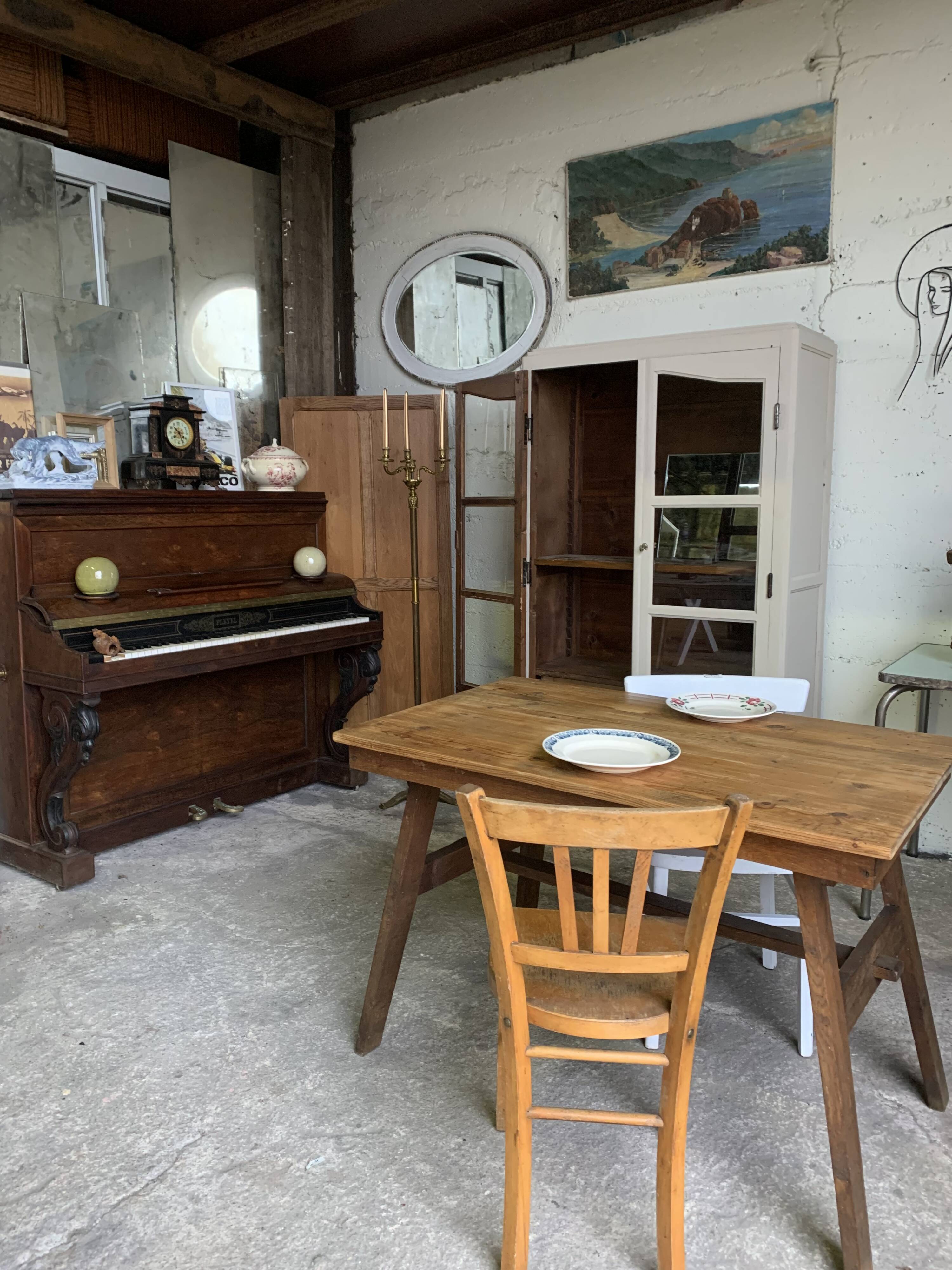 Table of the disaster victim René Gabriel