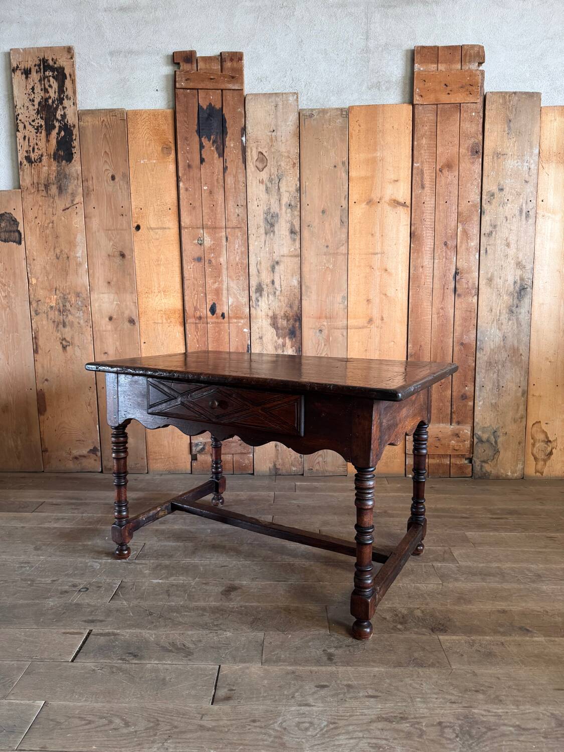 Cévenole table in chestnut wood, 19th-century folk art.