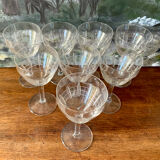 6 wine glasses