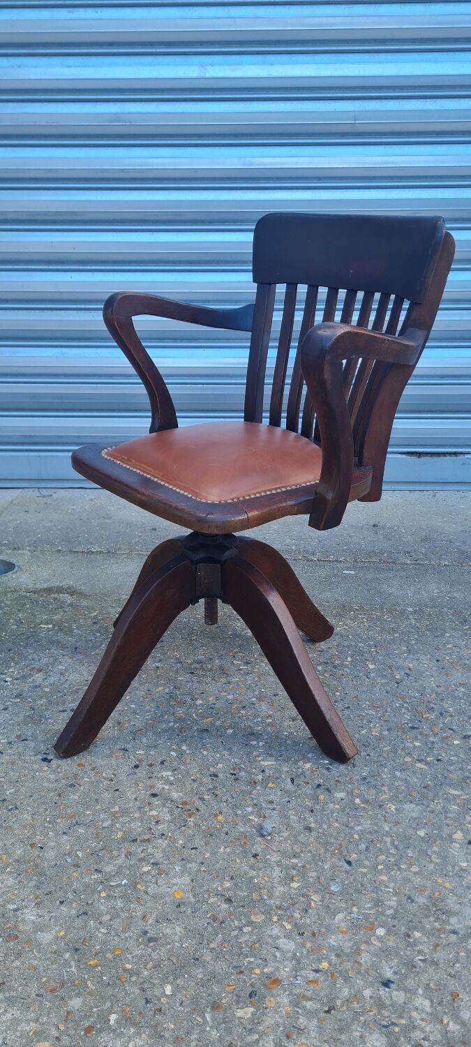 American armchair 1930