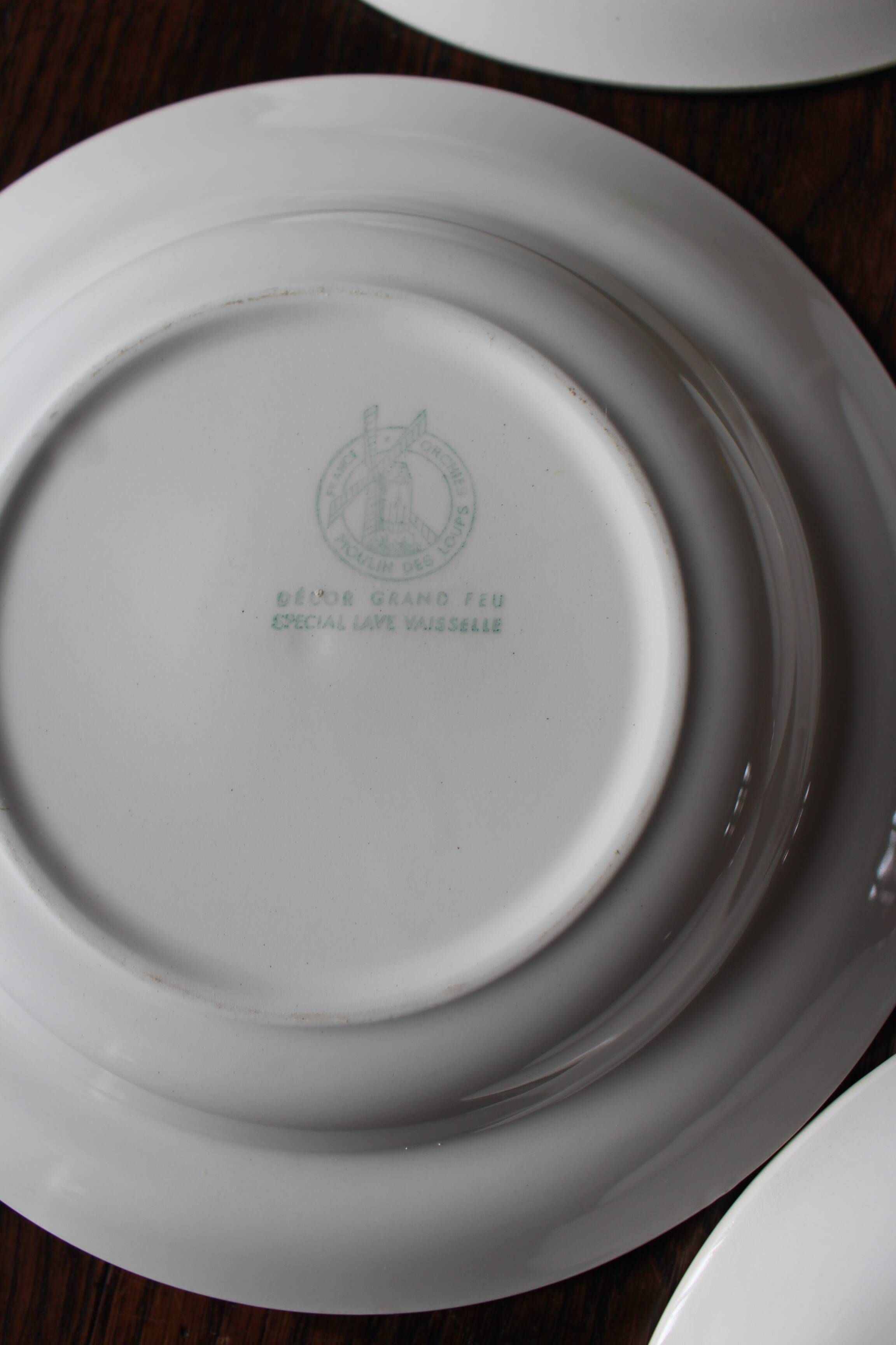 A set of 4 green Scottish soup plates Moulin des Loups Vintage