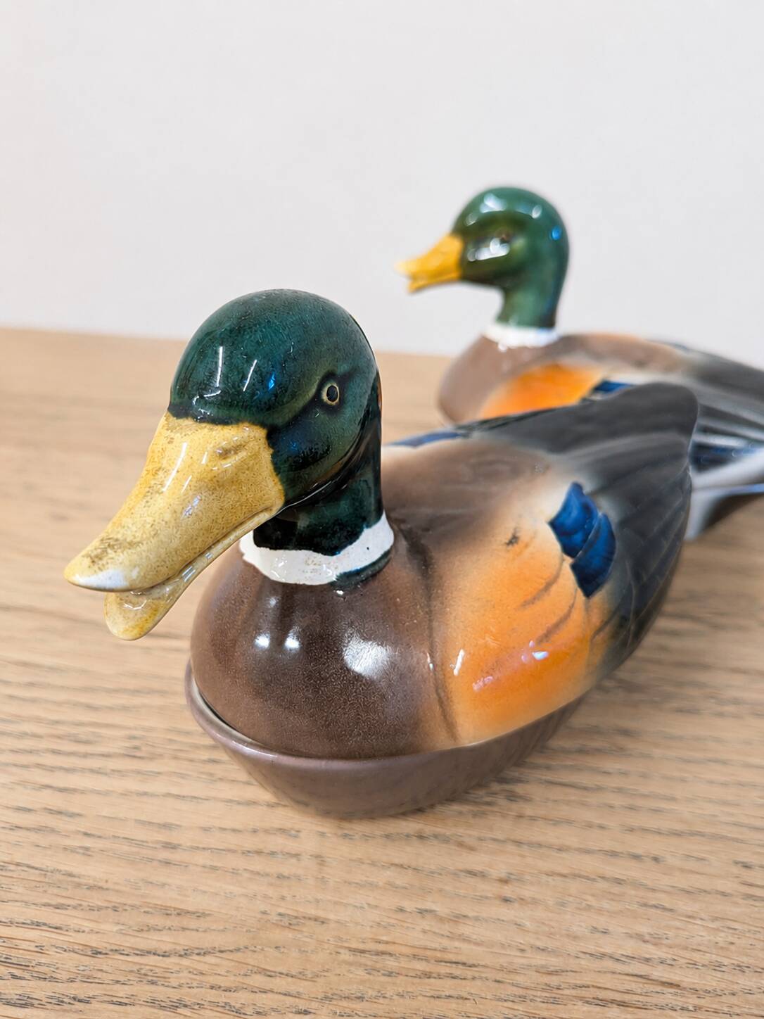 Paire de canards vintage en faïence Michel Caugant