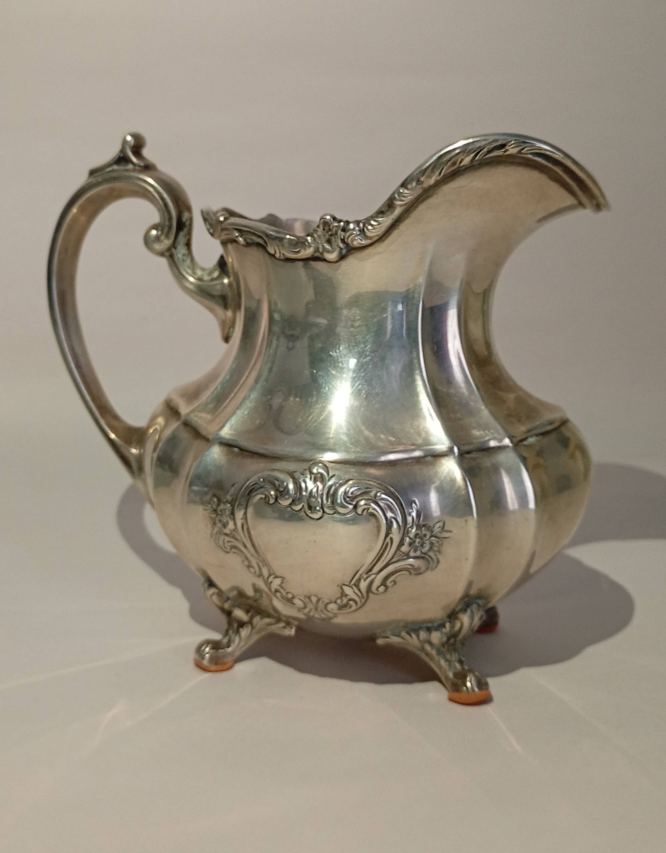 Reed & Barton Solid Sterling Silver Sugar Bowl & Creamer 790 grams