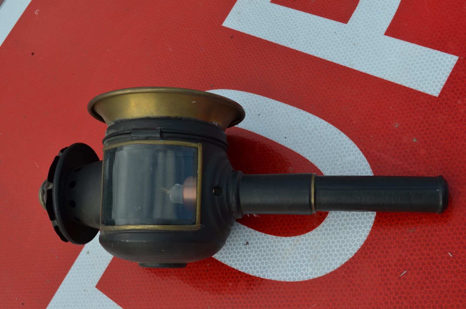 Carriage lantern