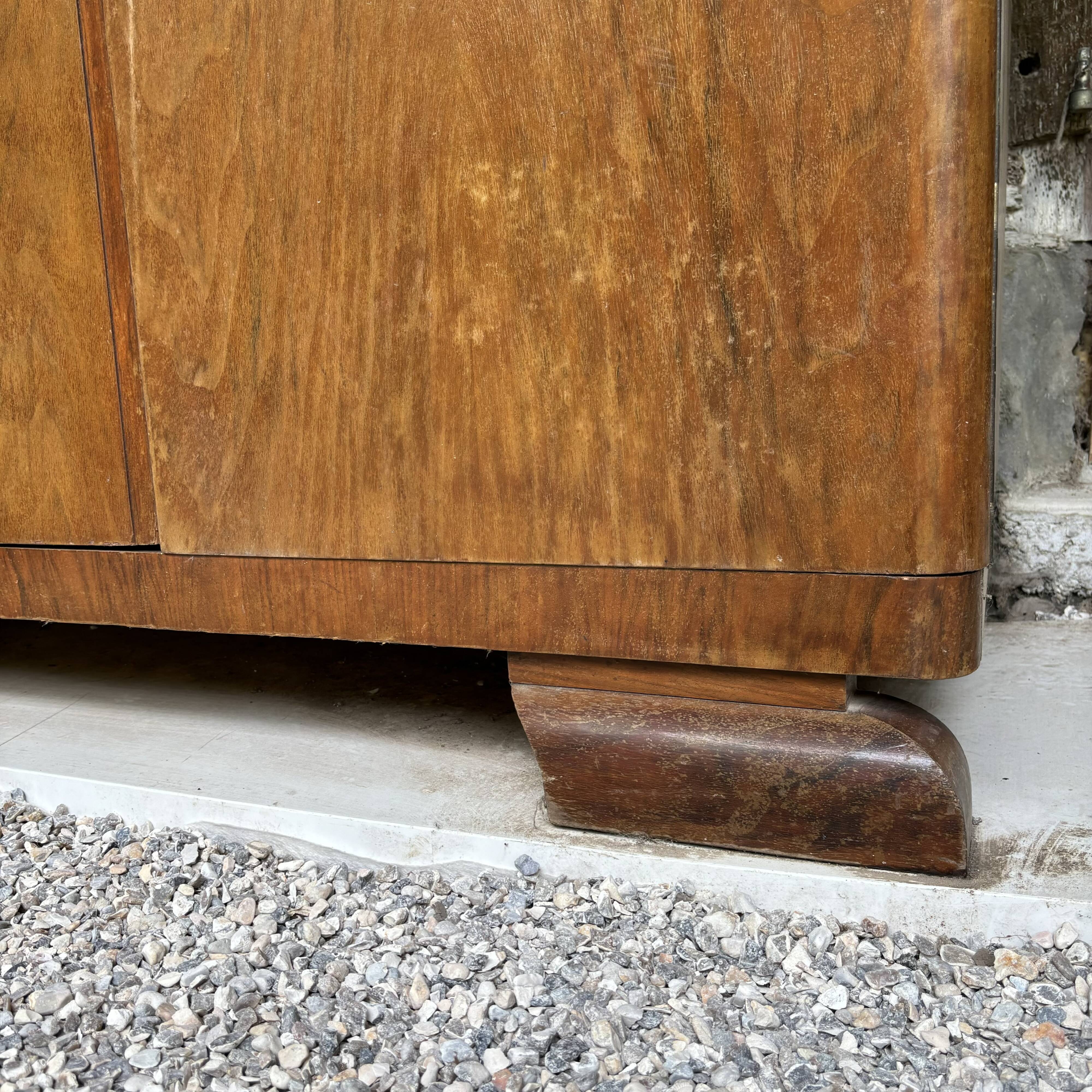 Art Deco walnut cabinet, 1930s-40s
