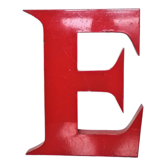 Red metal sign letter "E"
