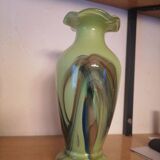 Petit vase opaline tons verts 1980
