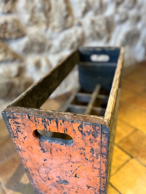 Antique wooden bottle holder 1950