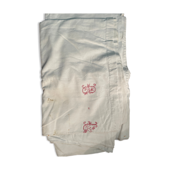 Antique sheet in embroidered hemp linen