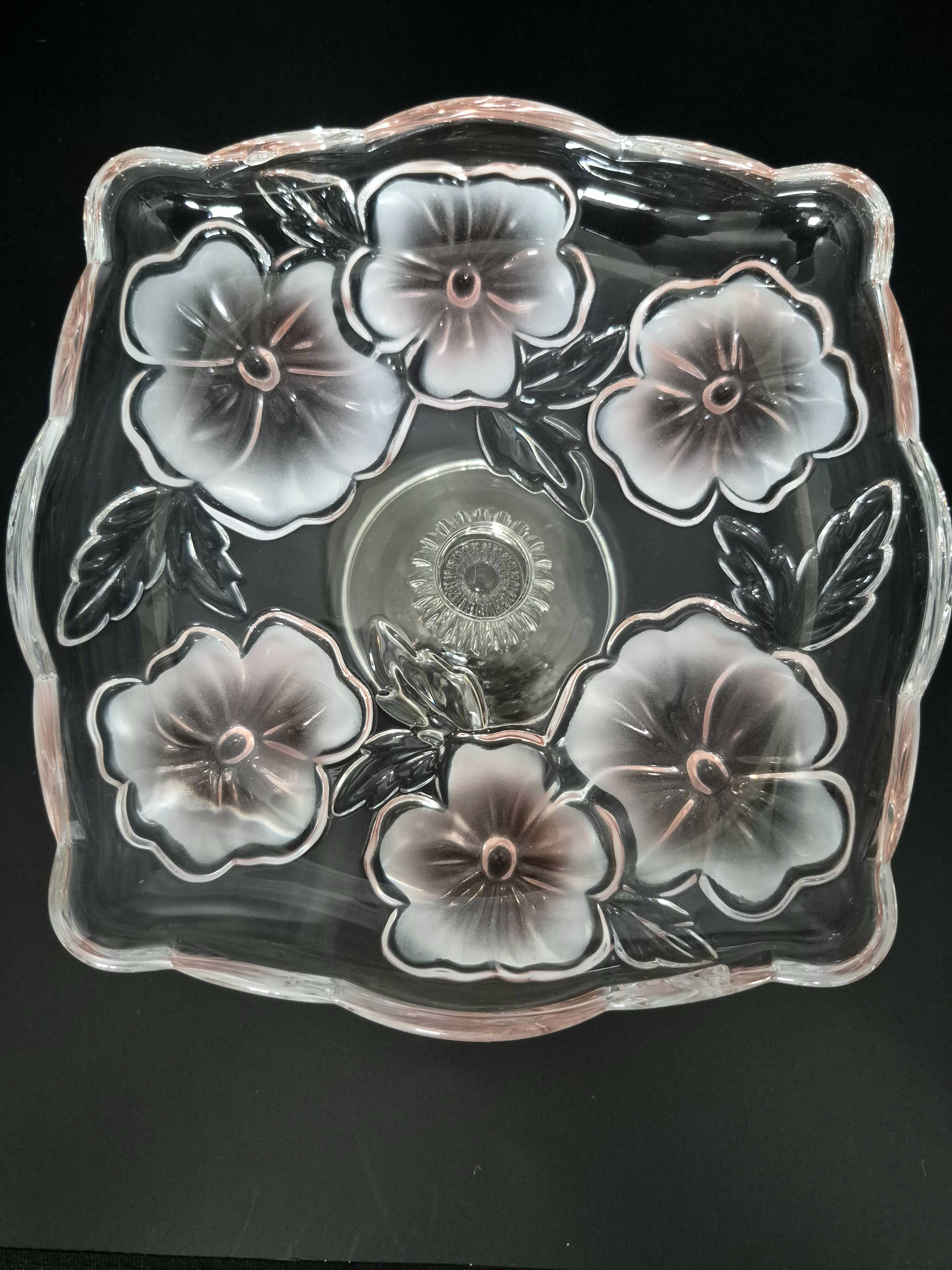 Vintage glass display stand "Pansy Bouquet Pink" — Studio Nova by Mikasa