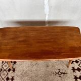Table basse en chêne, pied, compas. fusées. forme libre vintage ancien