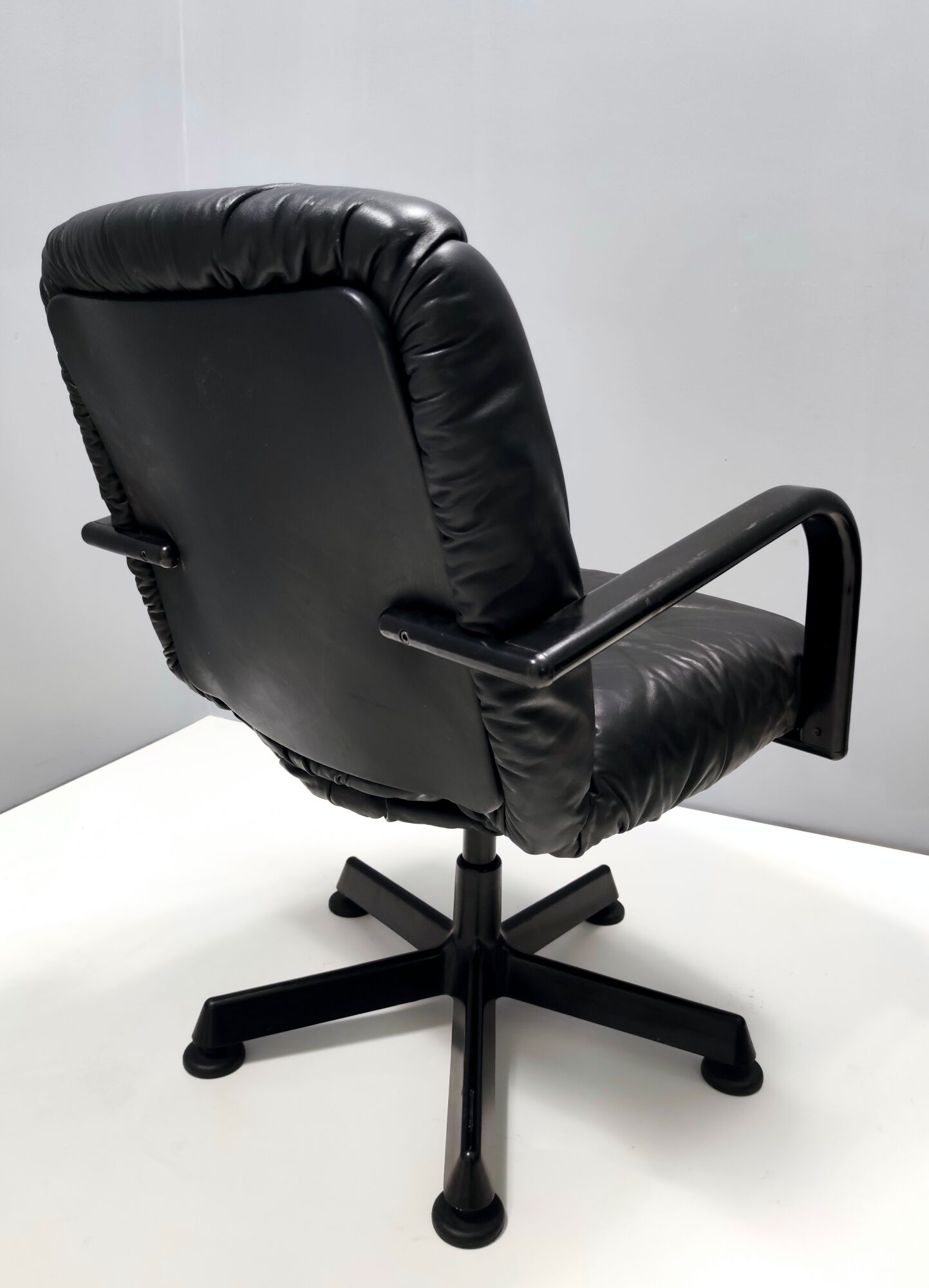 Postmodern Black Leather Office Chair by Vico Magistretti for ICF Design, 1978