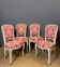 Caises de style Louis XV en bois peint