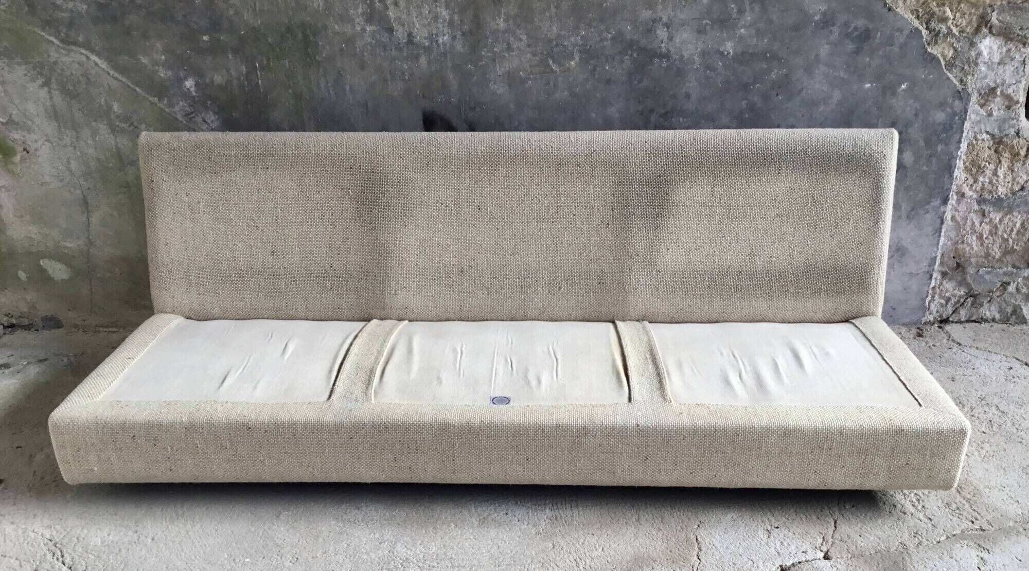 Three-seater canapé in mottled wool by Eddie Harlis - International Furniture
