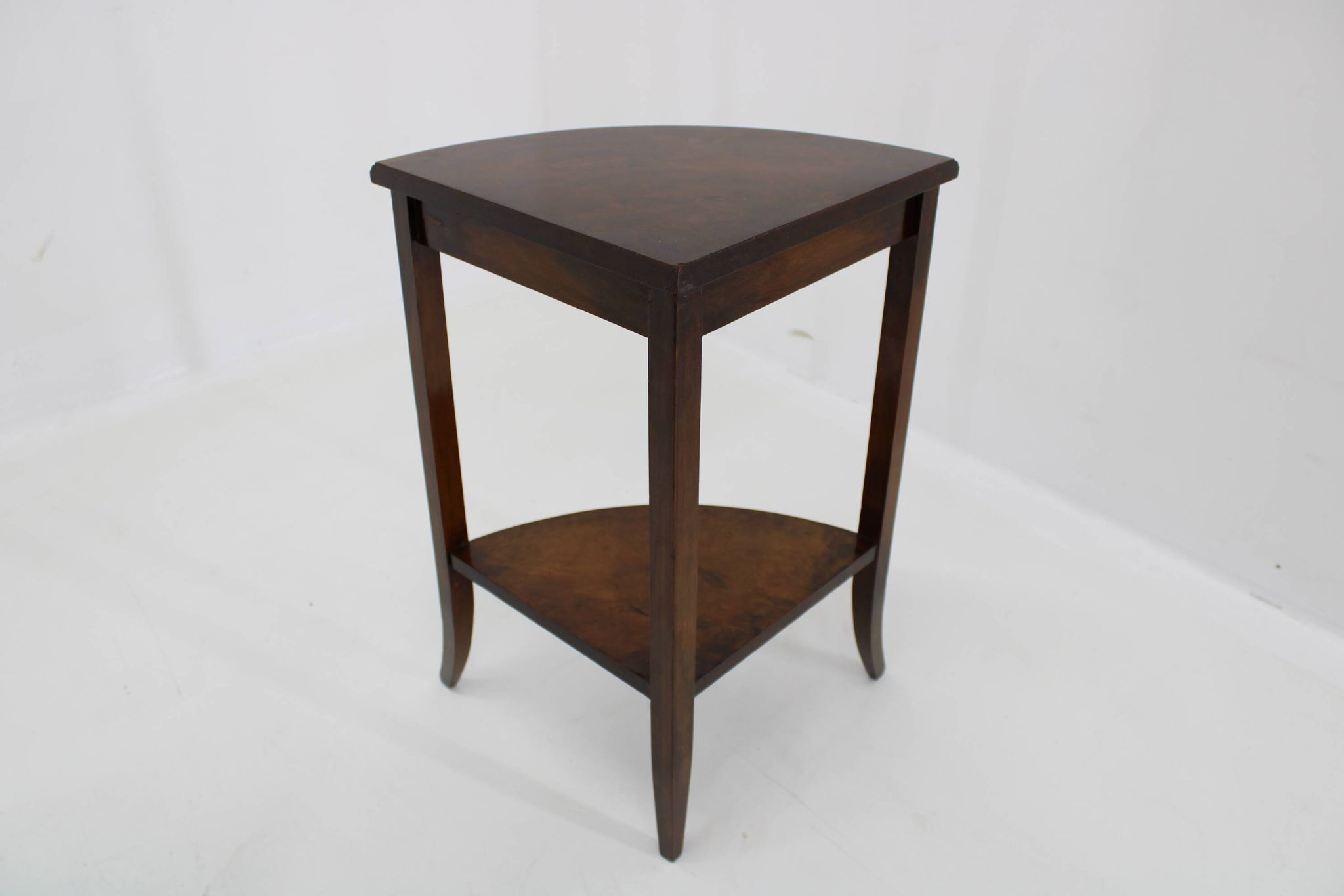 Tables gigognes Art Déco des années 1930 en noyer, Tchécoslovaquie