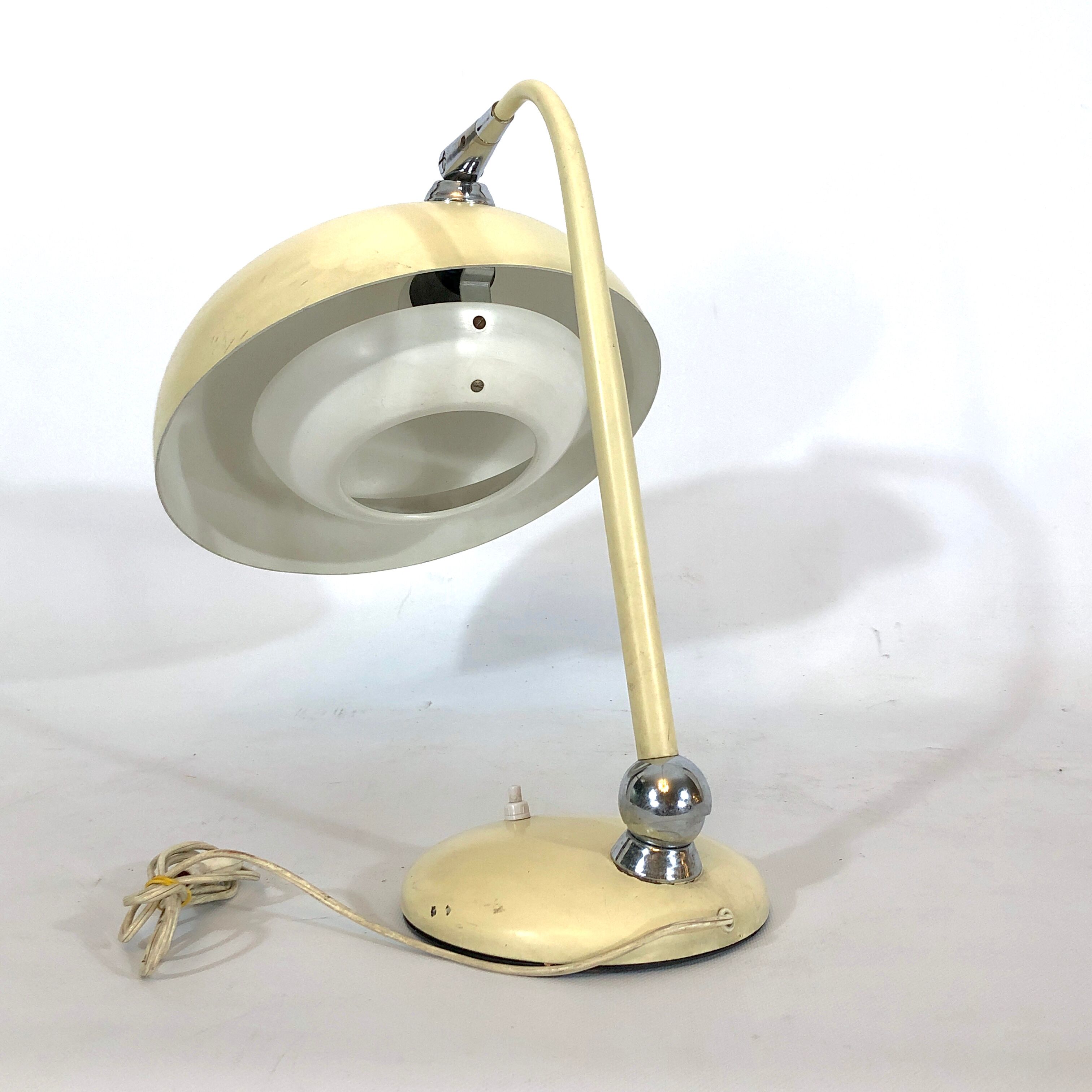 Mid-century lacquer and chrome articulated desk lamp Stilnovo