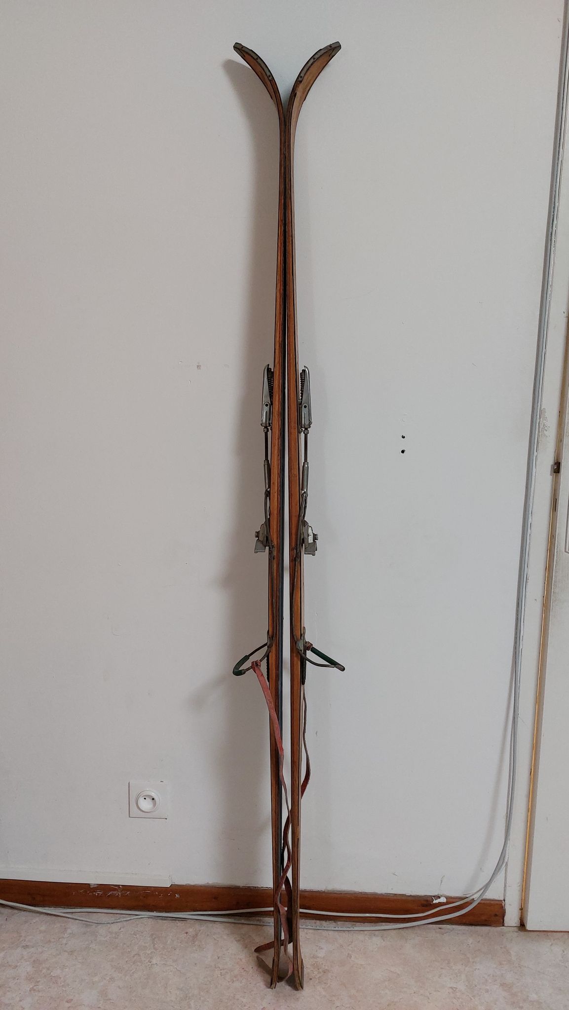 Old pair of vintage wooden skis Triga Club 185 cm