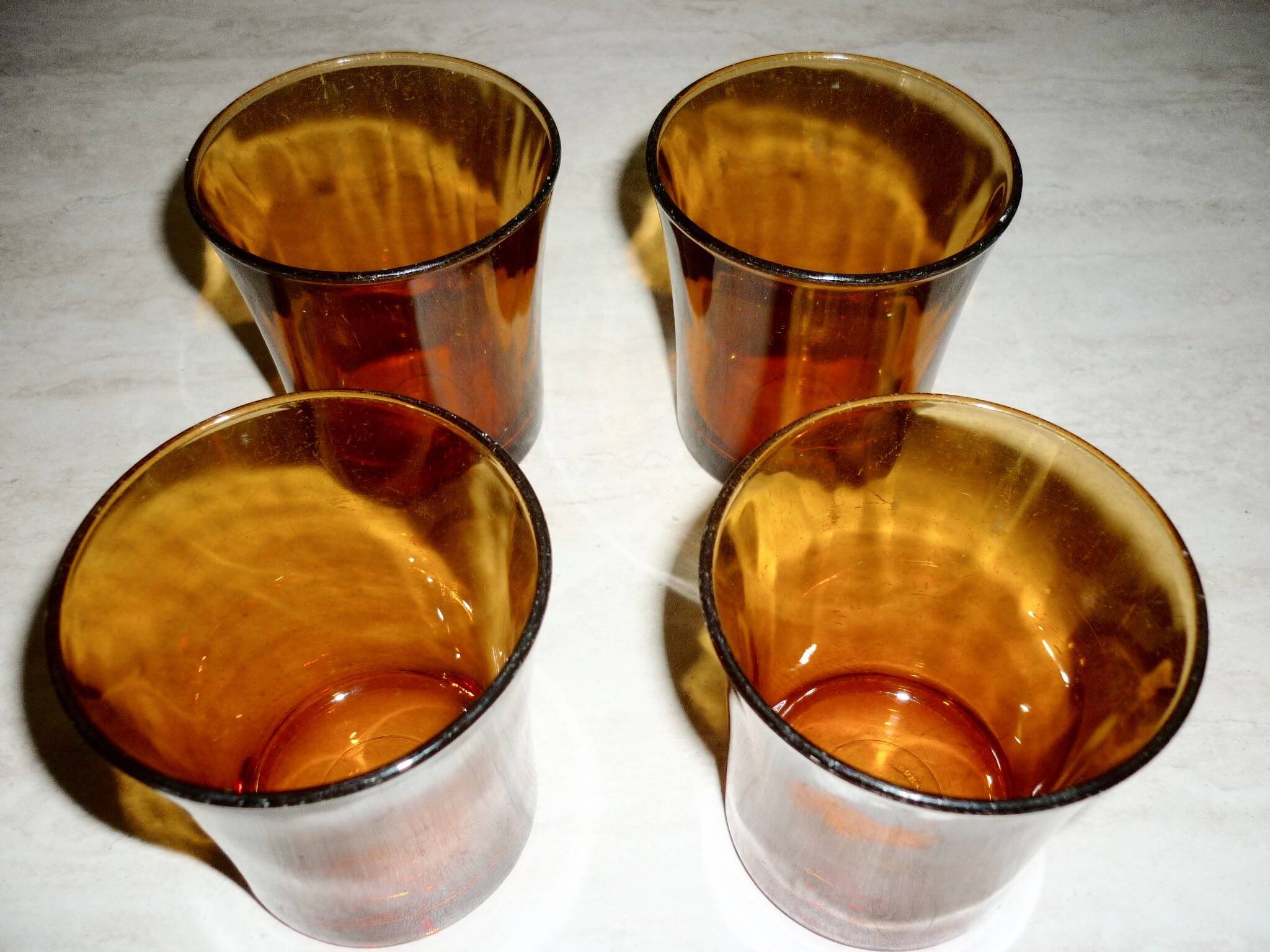 4 vintage Duralex amber glasses