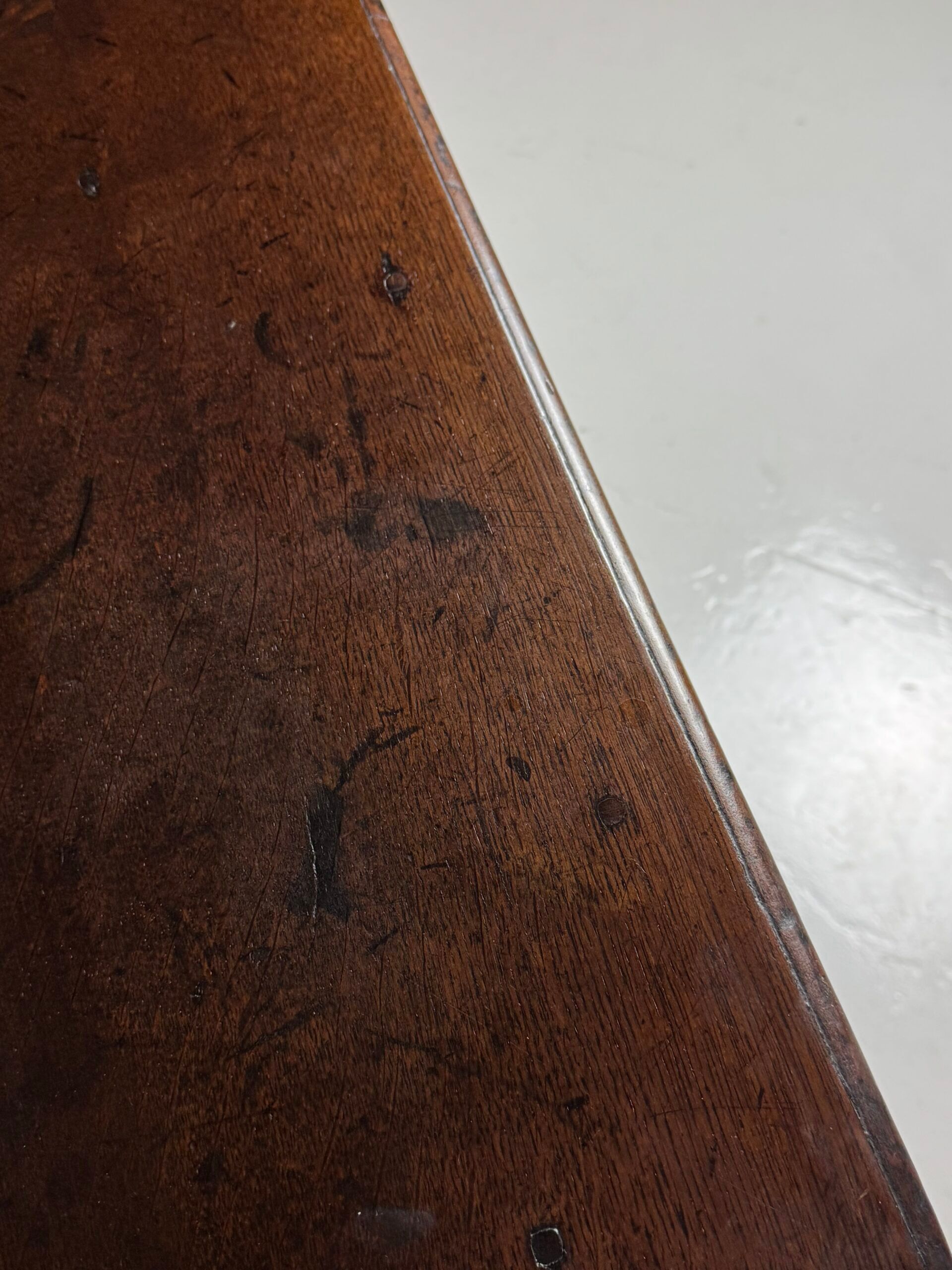 Commode anglaise du 19ème siècle