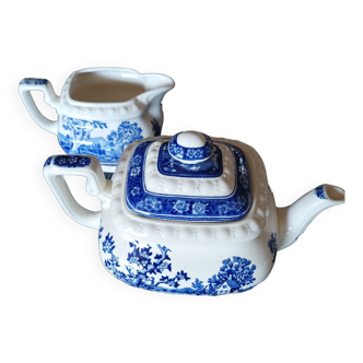 Teapot and milk jug Villeroy and boch