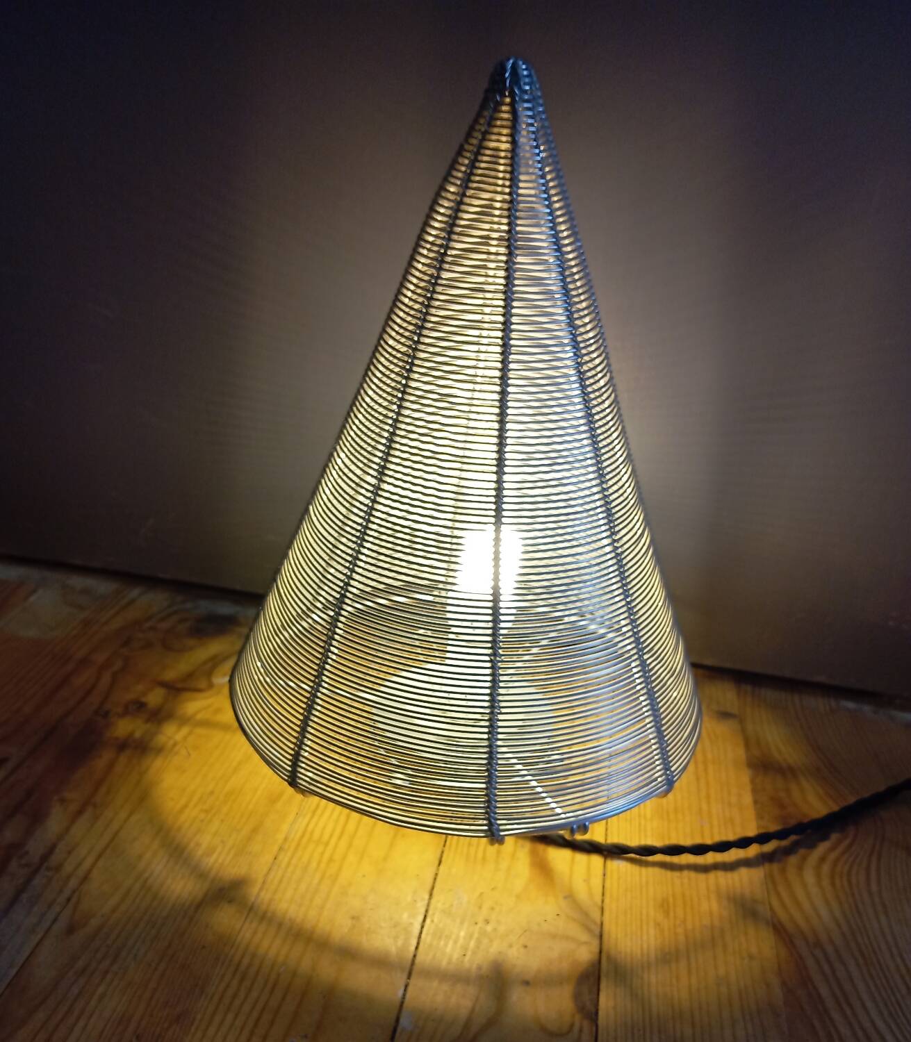 Conical stainless steel wire table lamp, vintage 80's