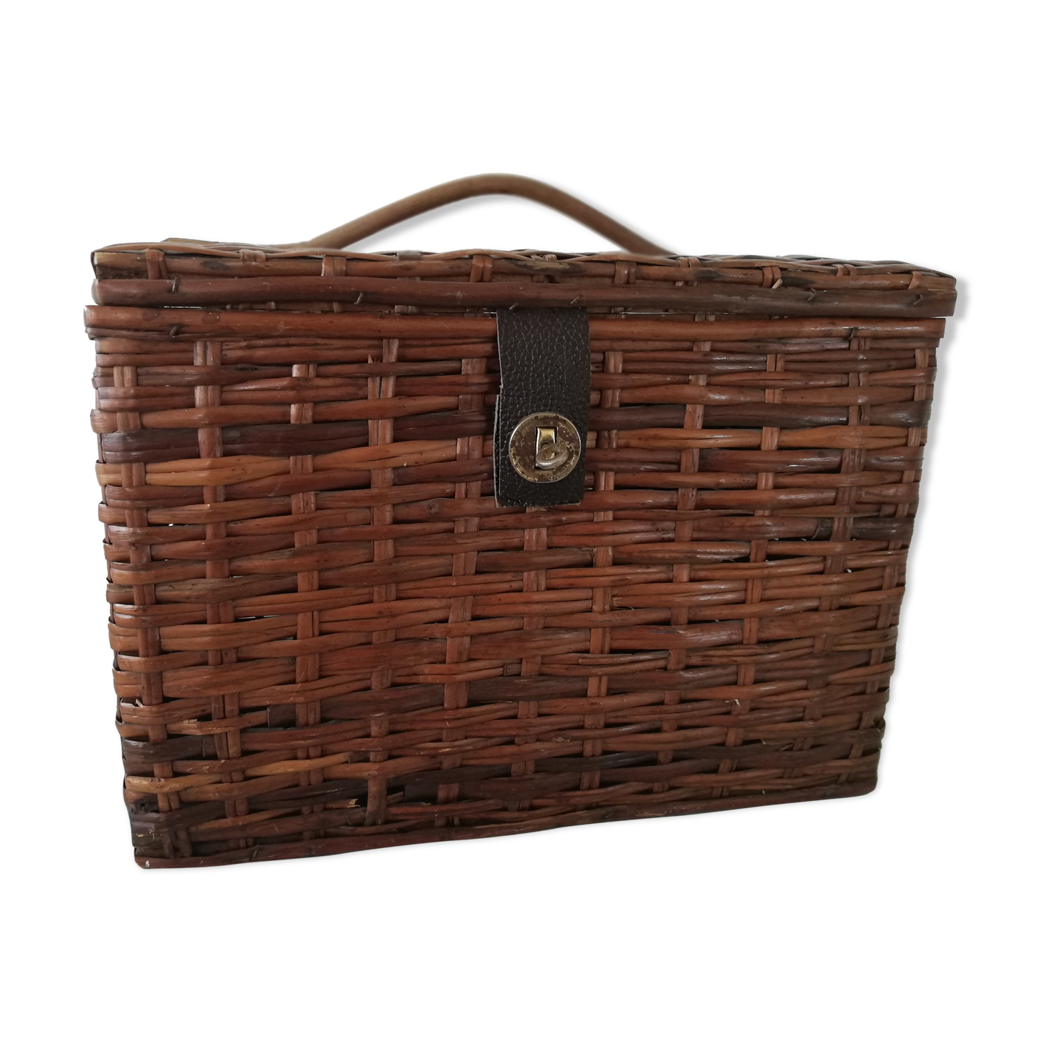 Vintage rattan box