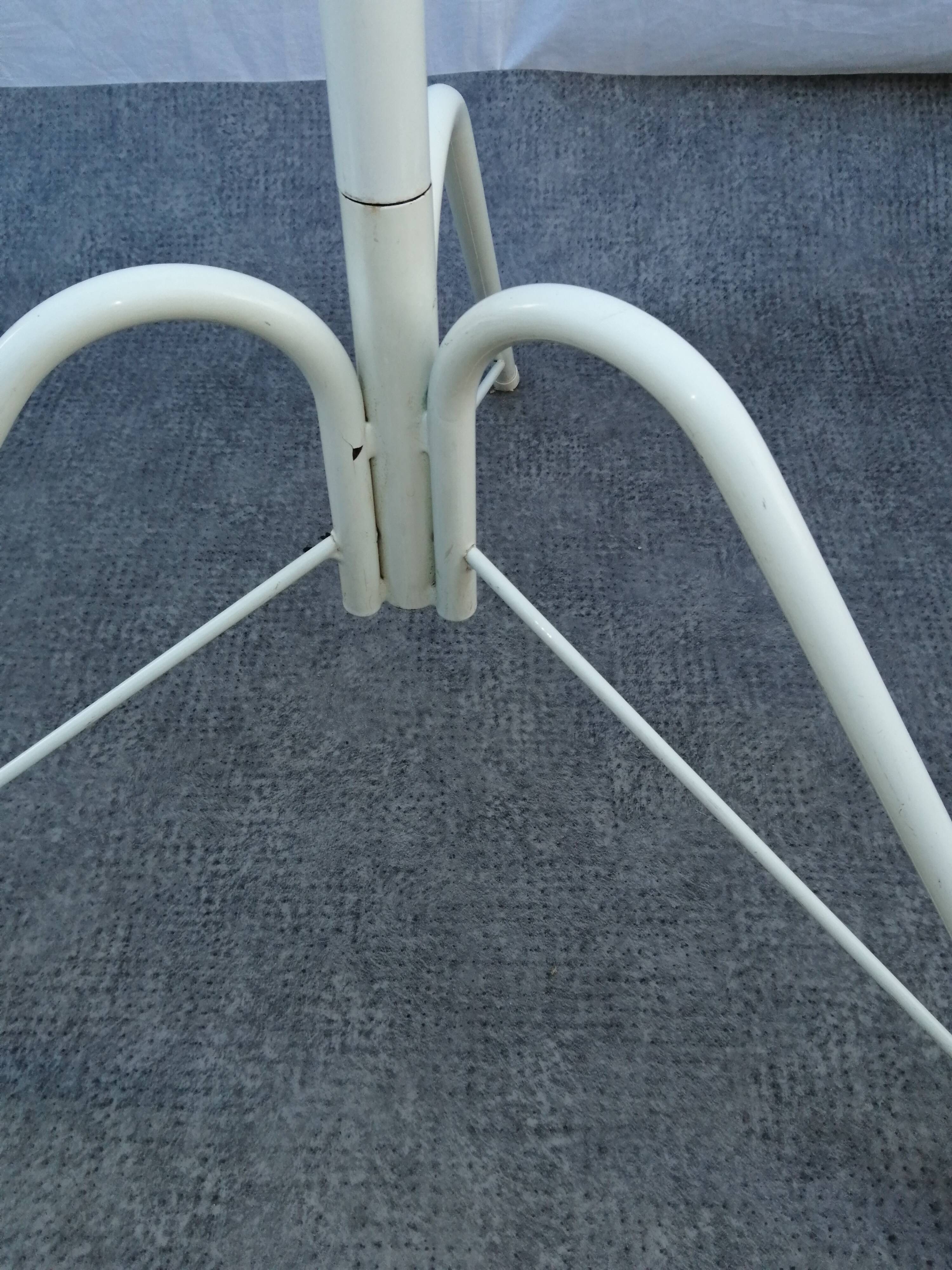 1960s metal parrot coat rack, white, tripod, 8 wooden balls